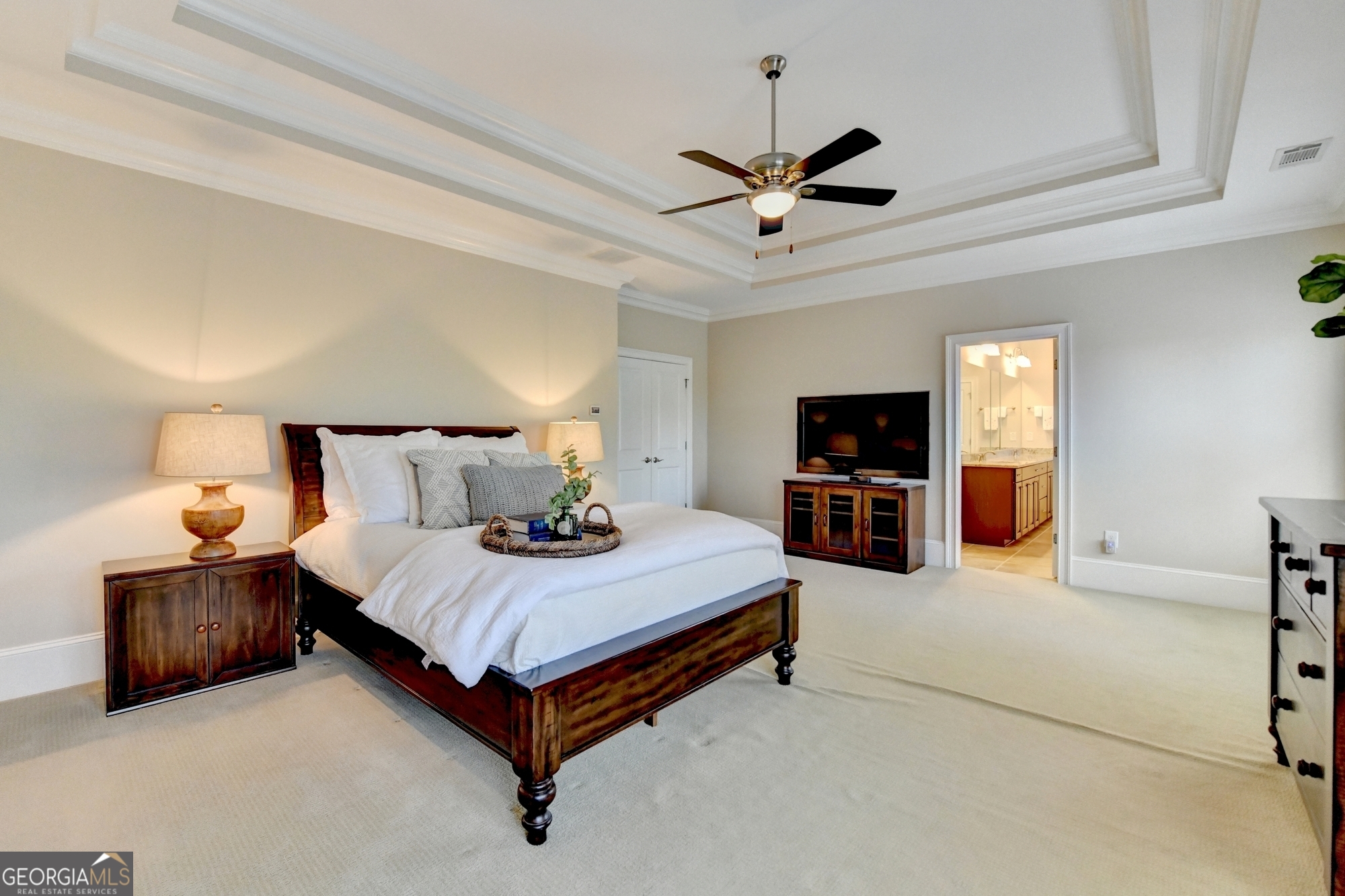 Cobblestone Manor - Residential