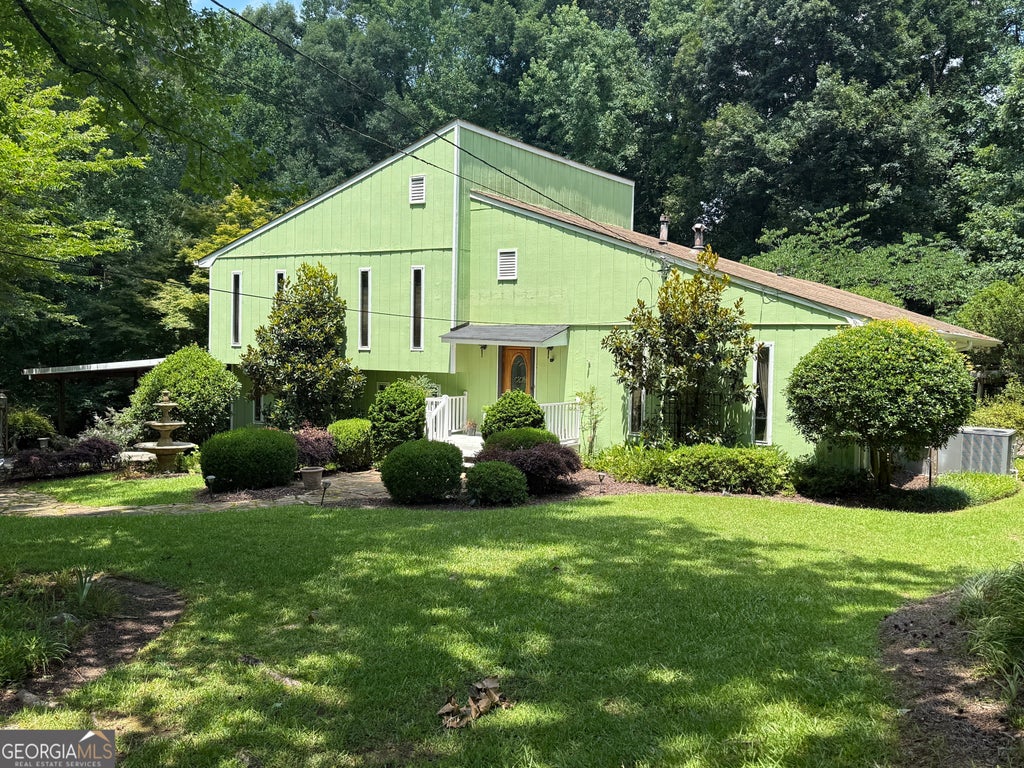 Photo of 2880 Almand Court NW, Conyers, GA 30012 (MLS # 10816926)