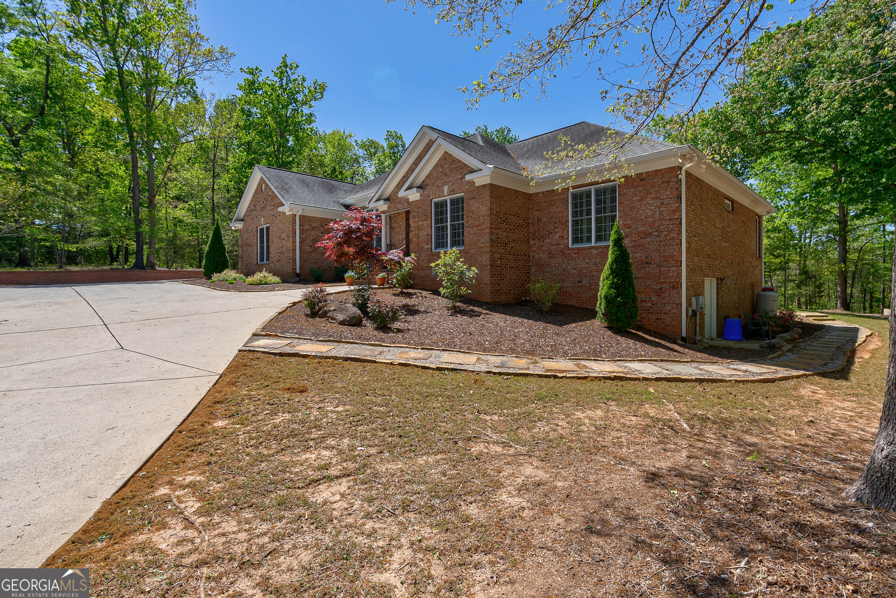 Hull, Georgia 30646, United States, 4 Bedrooms Bedrooms, ,3 BathroomsBathrooms,Residential,Pending,112254