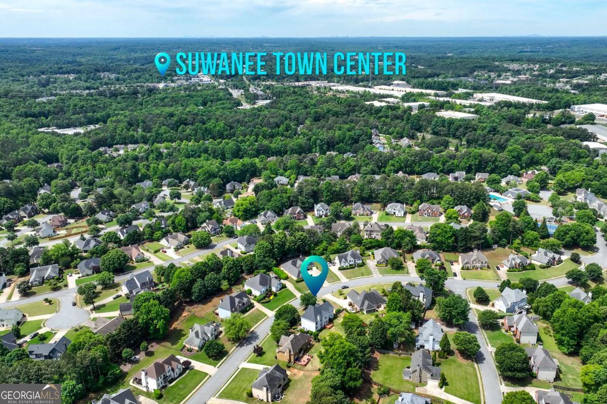 170 Ruby Forest PKWY