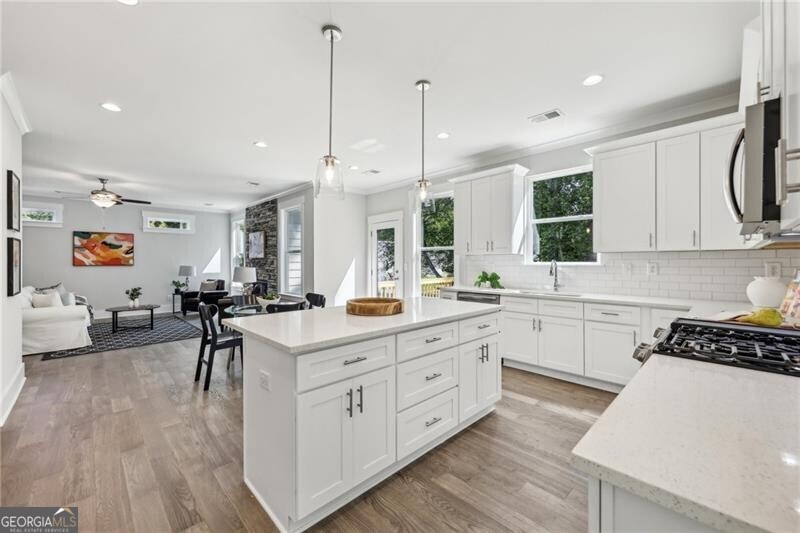 Pine Springs - Residential