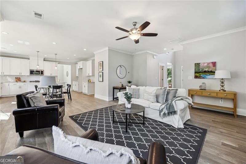 Pine Springs - Residential