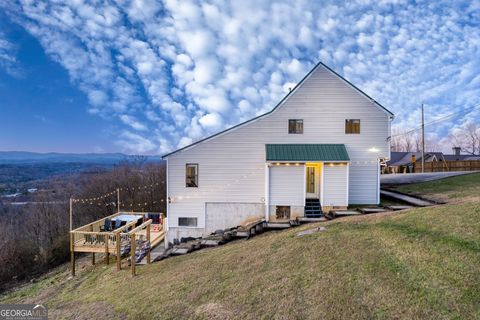 A home in Ellijay