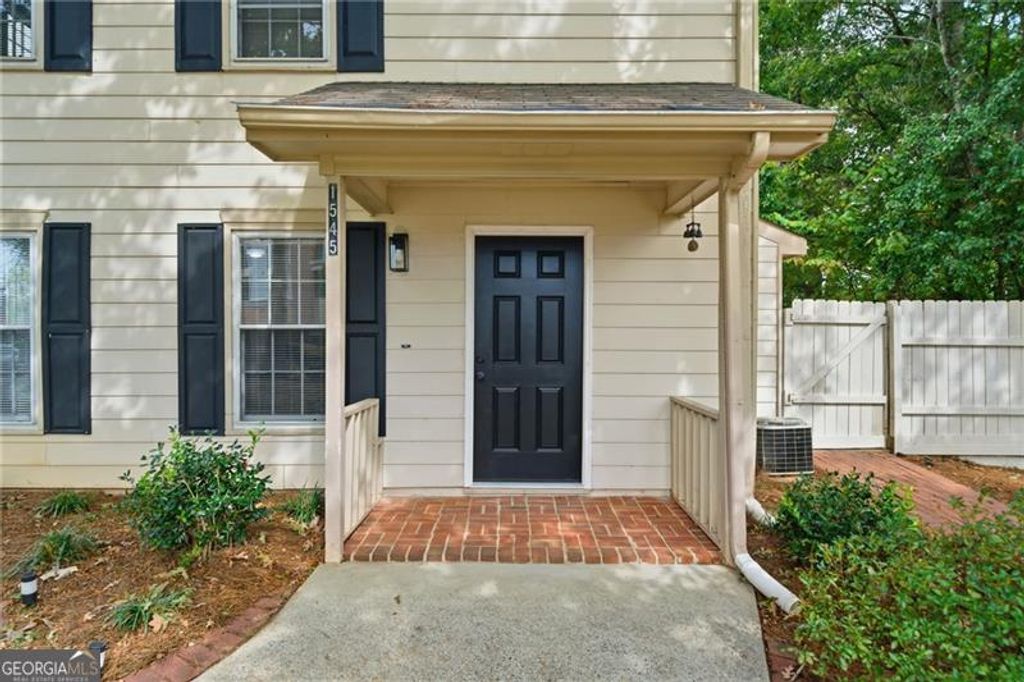 Photo of 1545 Kennesaw Trace Court, Kennesaw, GA 30144 (MLS # 10630383)