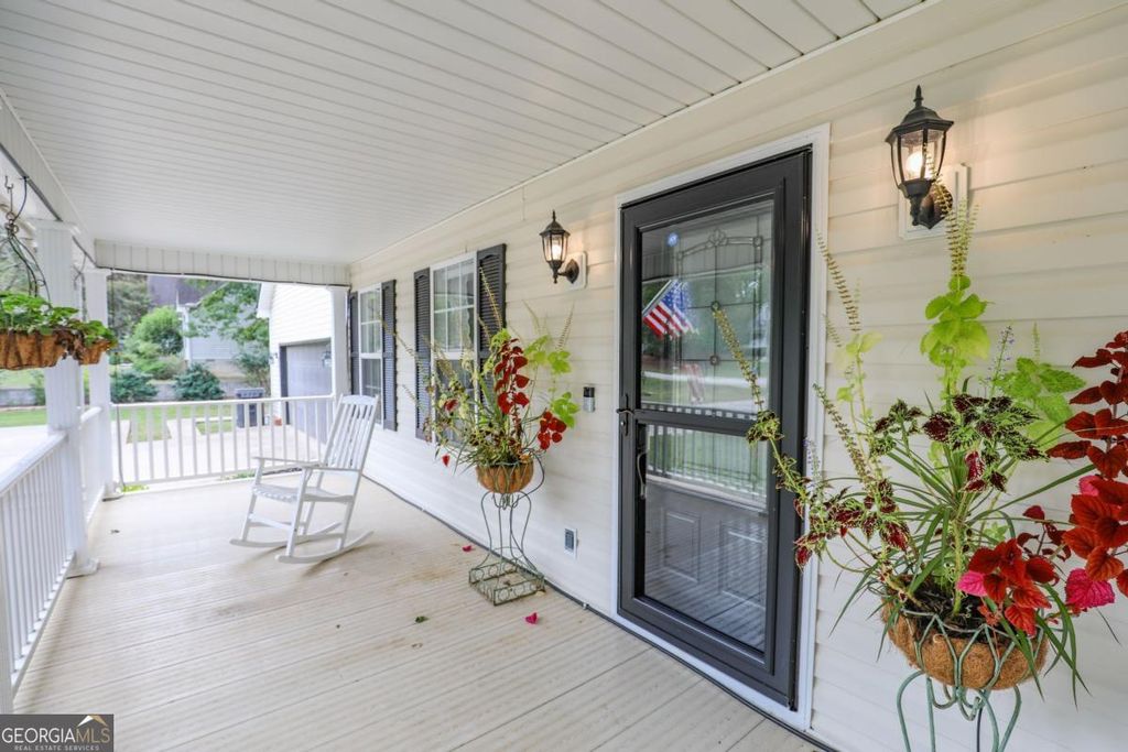 Photo of 240 NW Southern Walk Drive, Milledgeville, GA 31061 (MLS # 10755992)