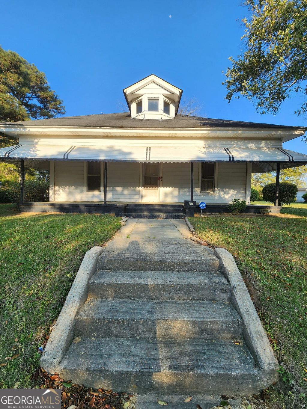 Photo of 458 Macon Street, McDonough, GA 30253 (MLS # 10721275)