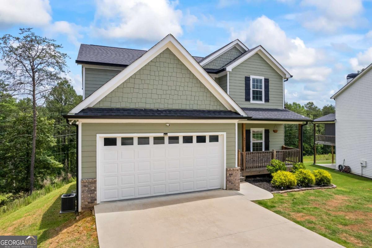 6422 Woodland Station DR