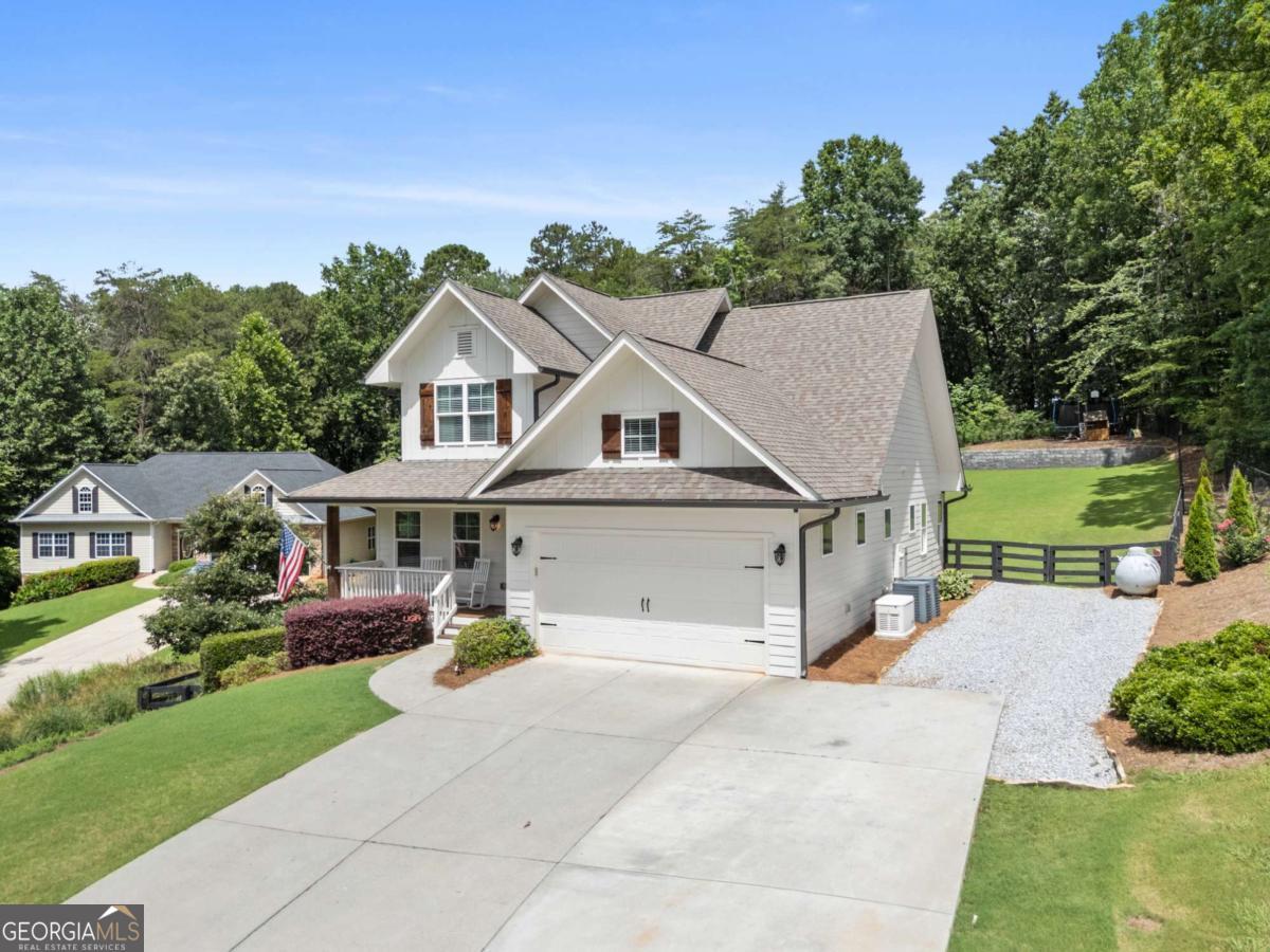 3513 Phoenix Cove DR