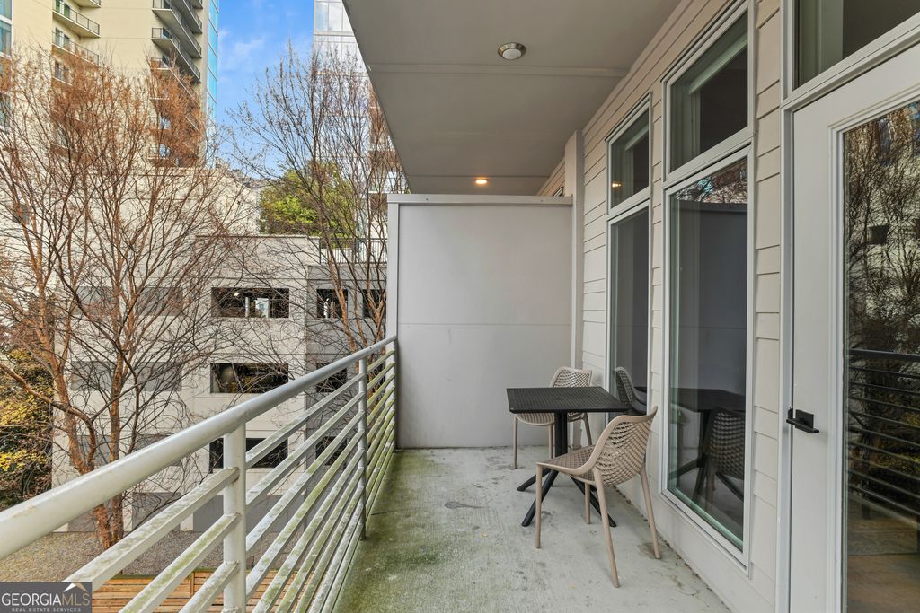 Photo of 208 12th Street NE #202, Atlanta, GA 30309 (MLS # 10762114)