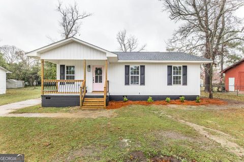 MLS: 10476875