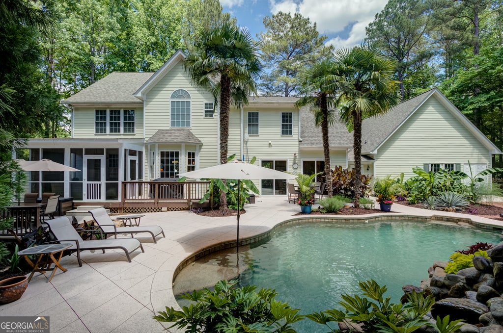 Photo of 180 Shoreline Circle, Newnan, GA 30263 (MLS # 10780663)