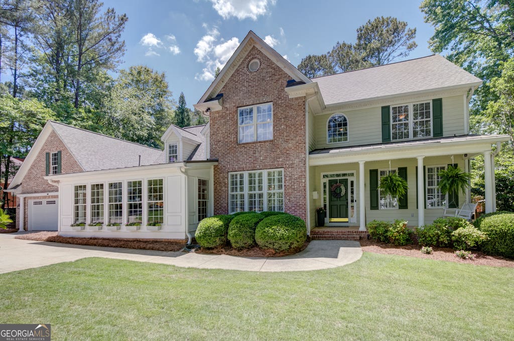 Photo of 180 Shoreline Circle, Newnan, GA 30263 (MLS # 10780663)
