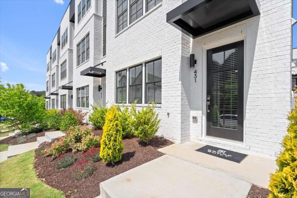 Photo of 431 Mezzo Lane #84, Alpharetta, GA 30009 (MLS # 10840677)