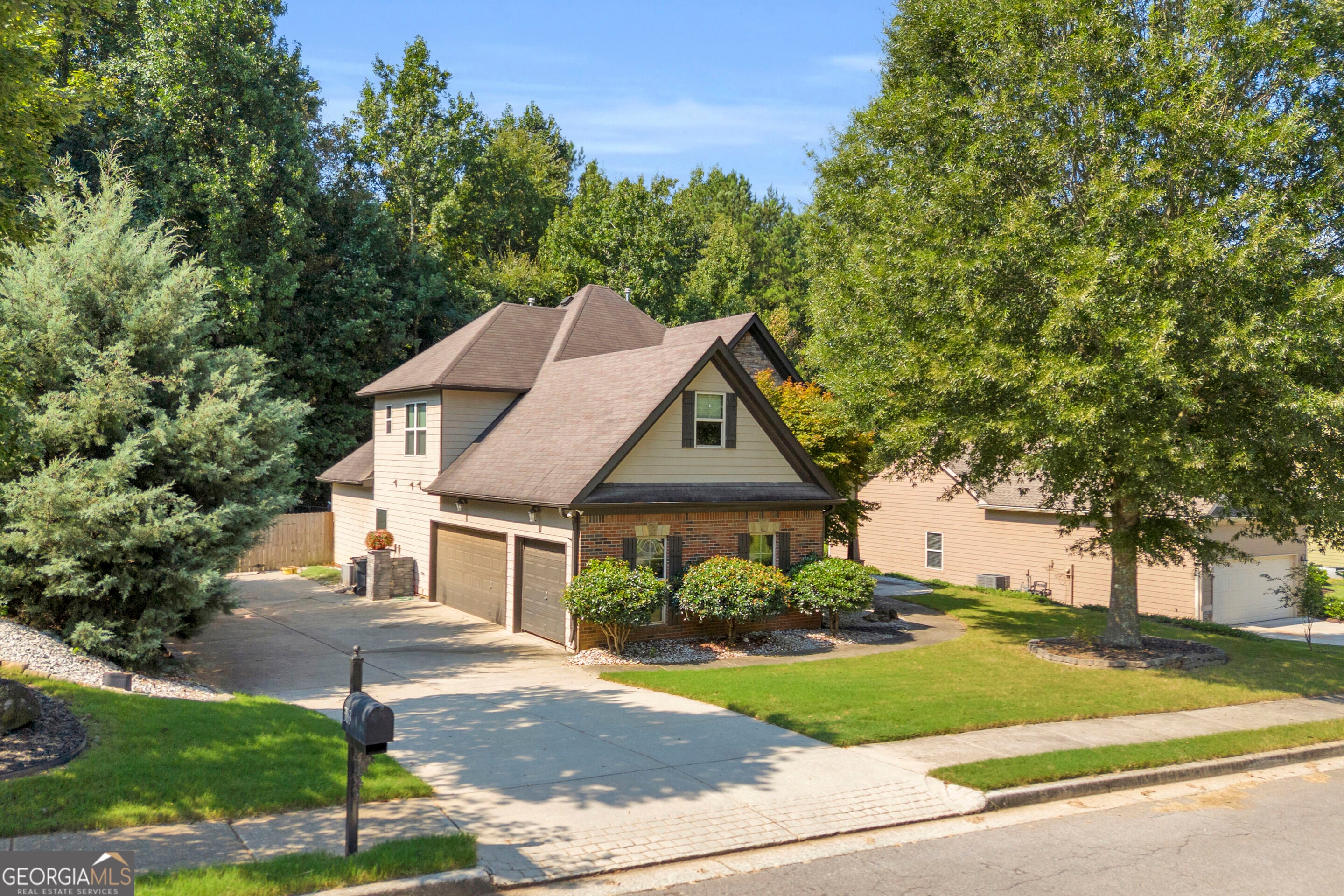 383 Spinner DR