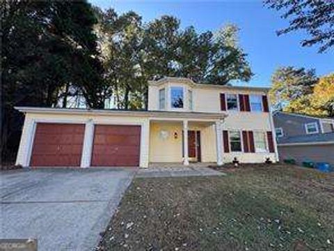 Photo of 2630 Garland Way, Duluth, GA 30096 (MLS # 10631474)