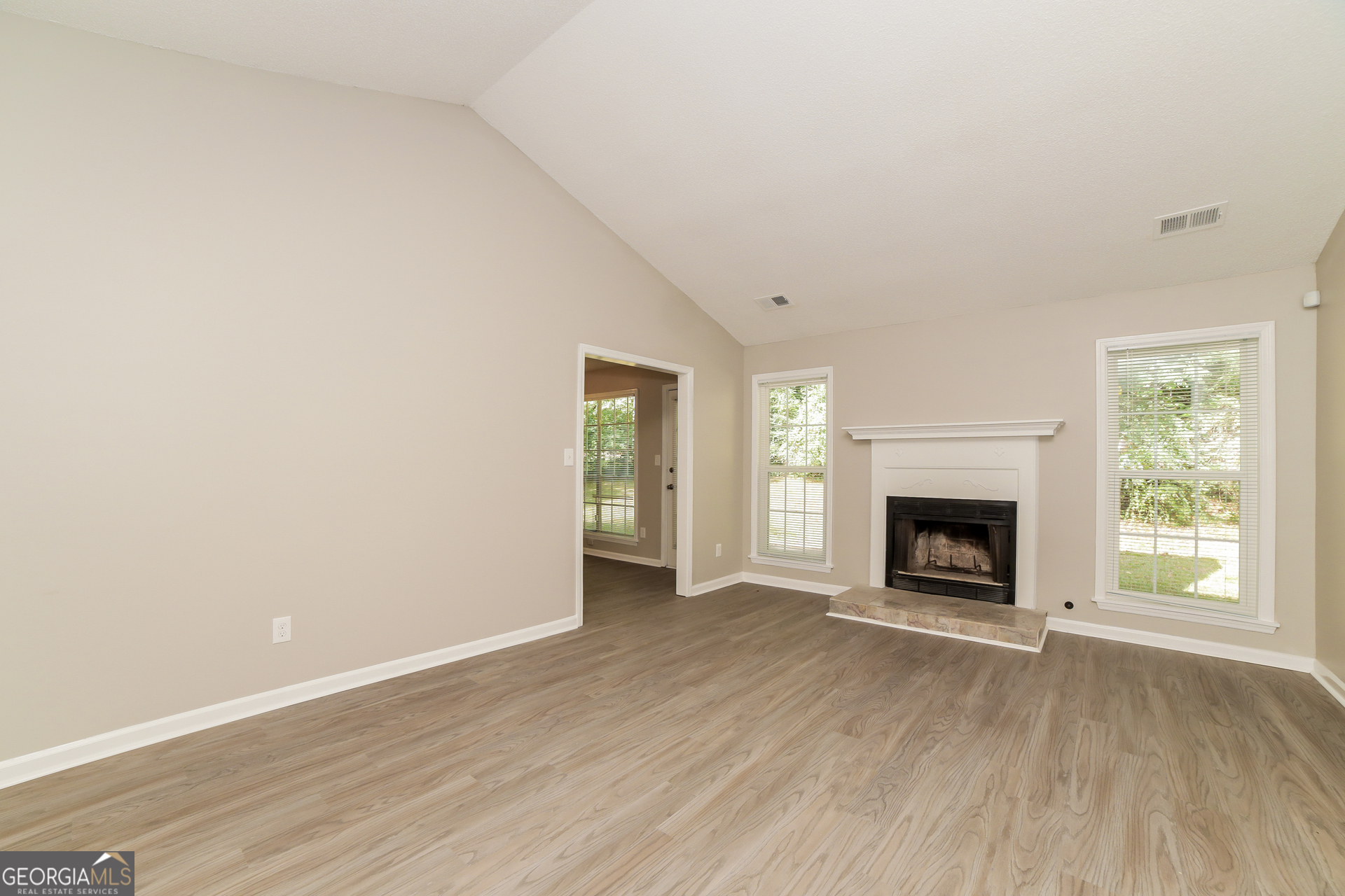 4715 Janice DR
