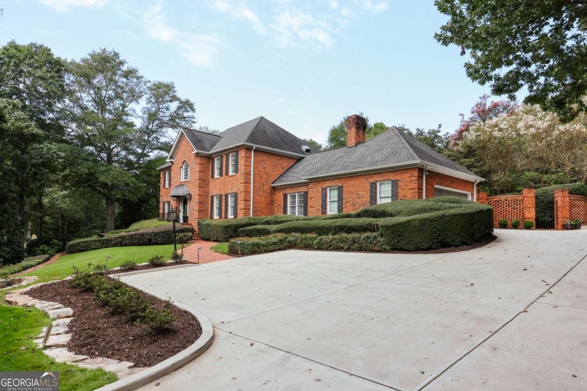 Georgian Hills - Residential