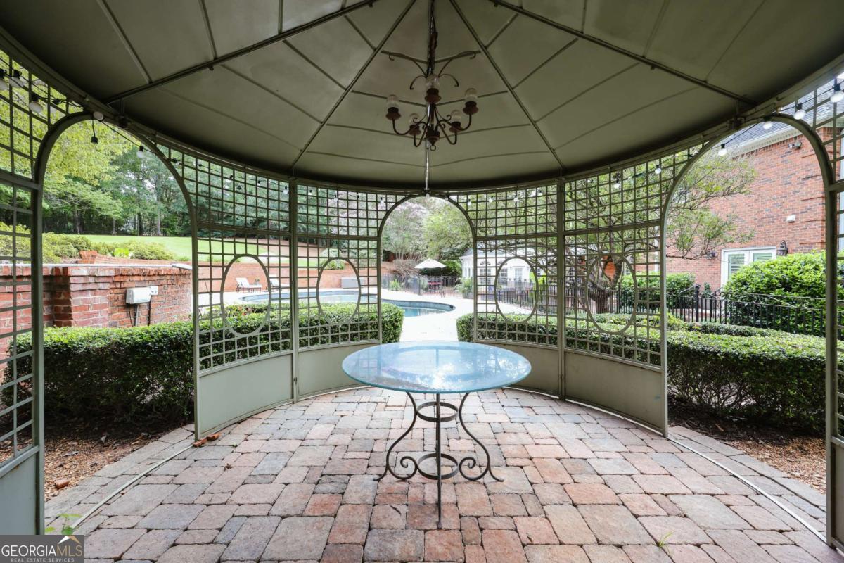 Georgian Hills - Residential