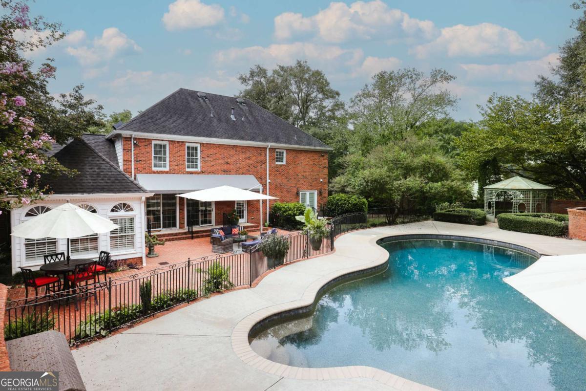 Georgian Hills - Residential