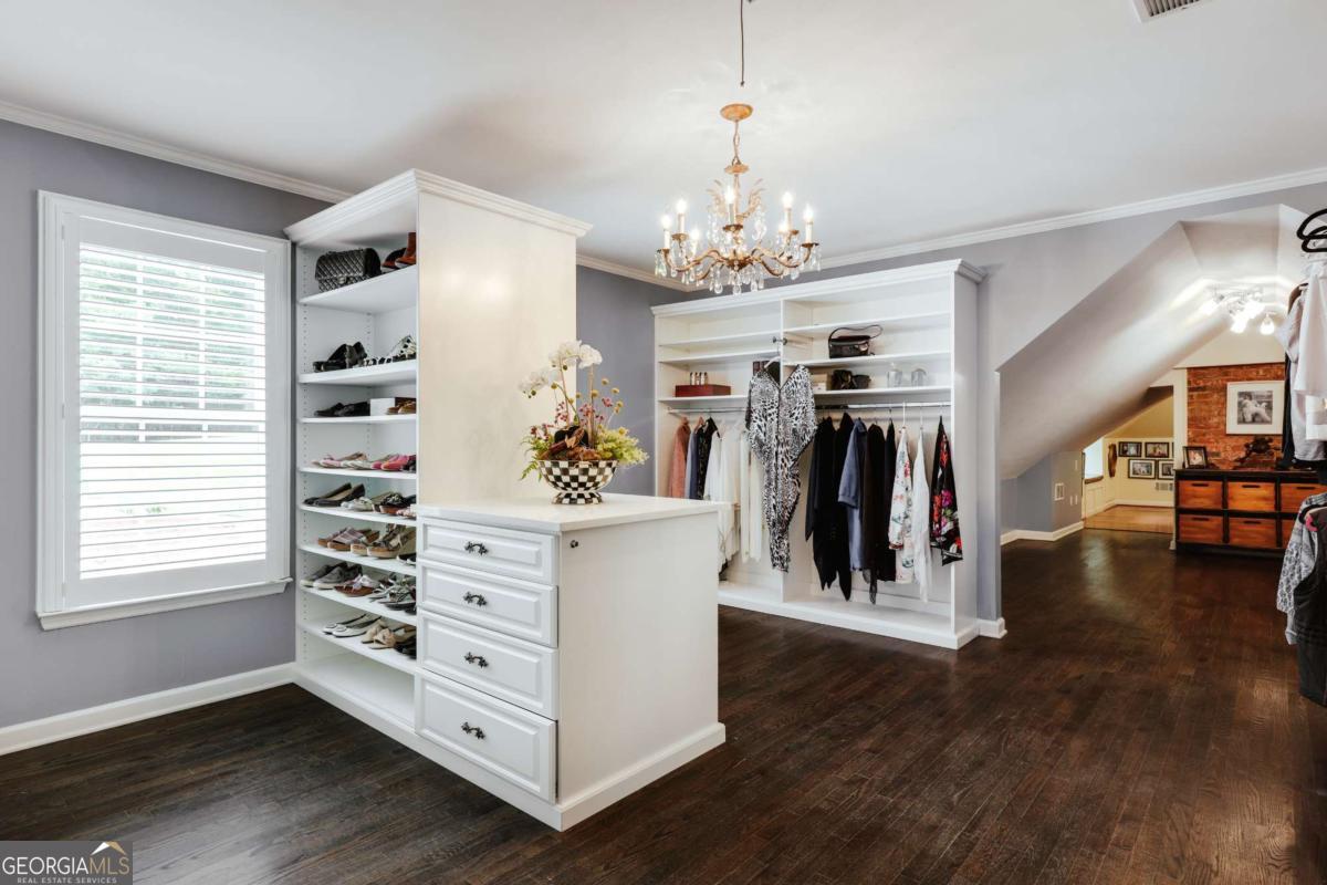 Georgian Hills - Residential