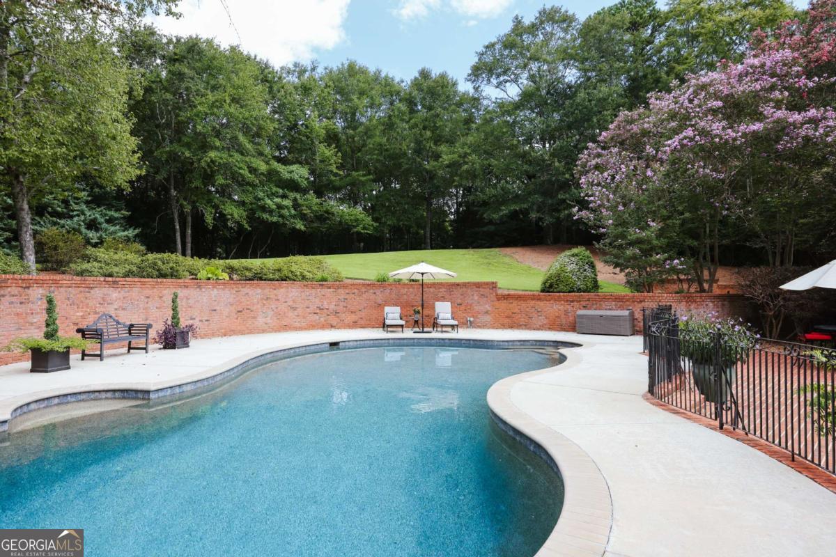 Georgian Hills - Residential