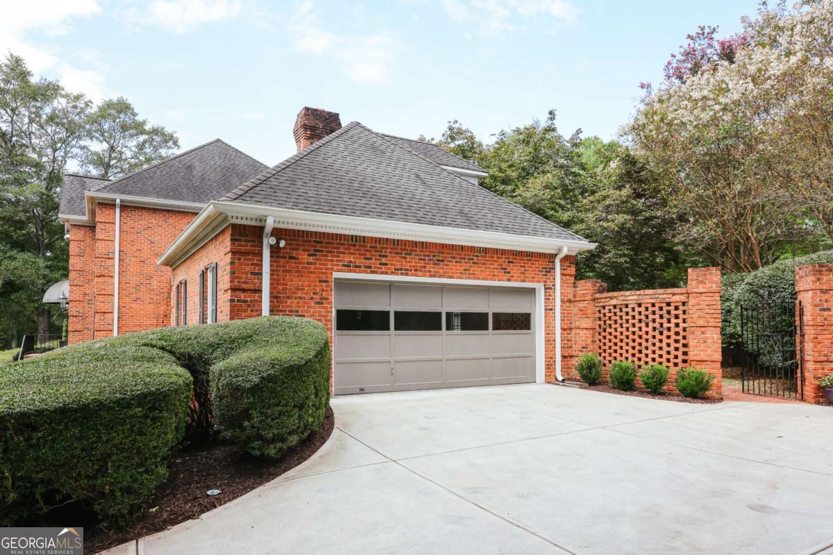 Georgian Hills - Residential