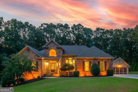 644 Herring RD Grayson GA 30017