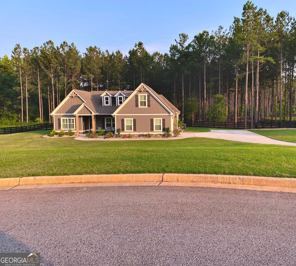 Photo of 233 Springdale Estates Drive, Senoia, GA 30276 (MLS # 10736267)