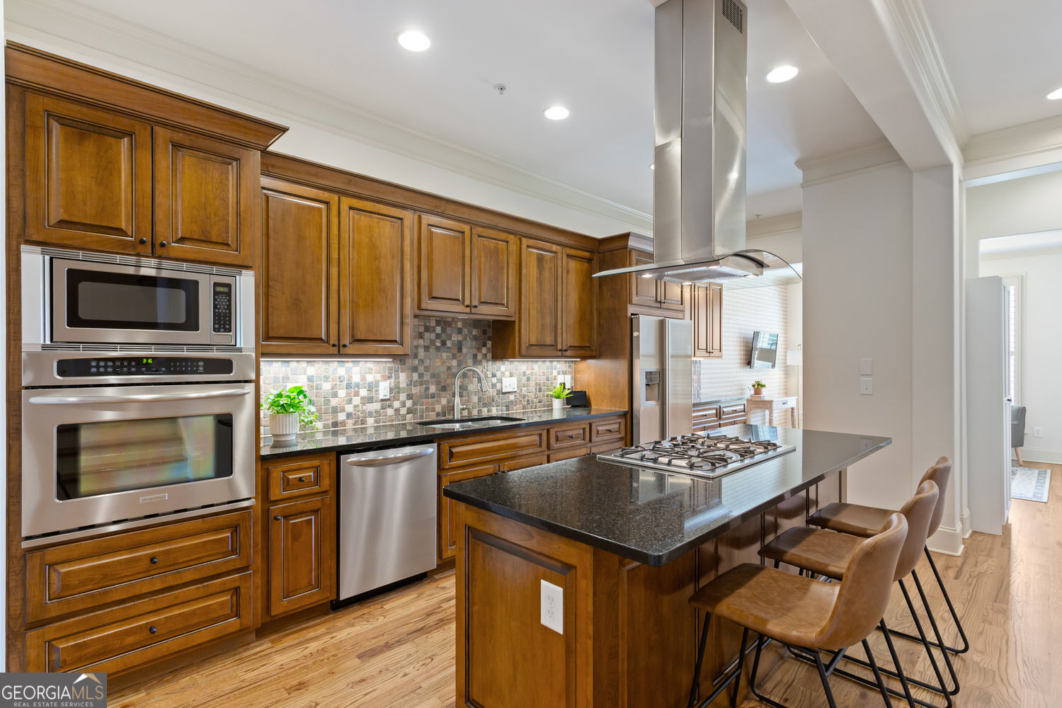 1313 SE Hawthorne AVE SE