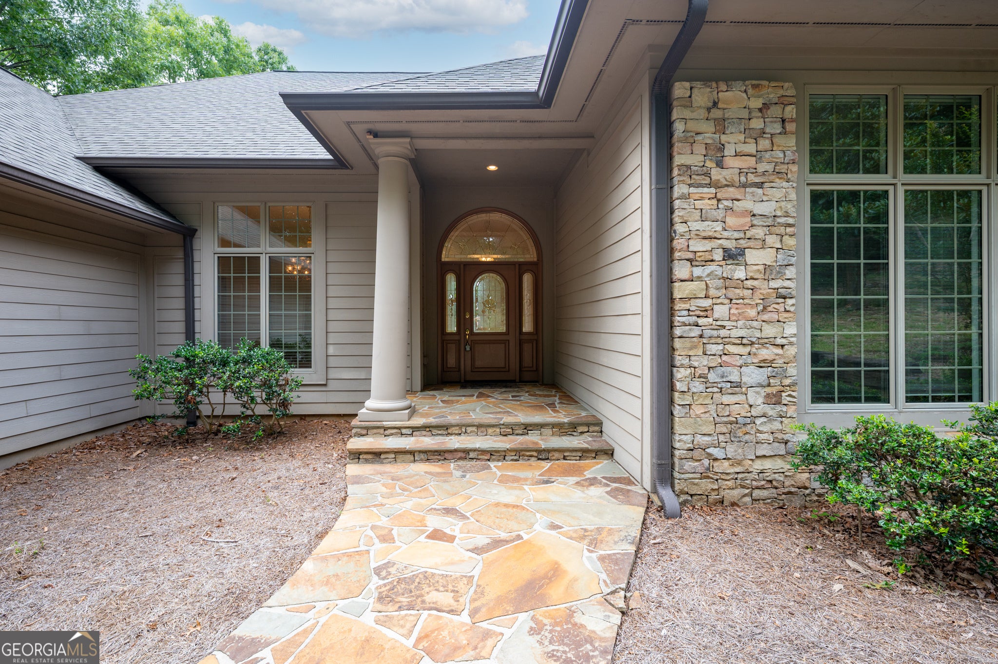 267 Starcross LN