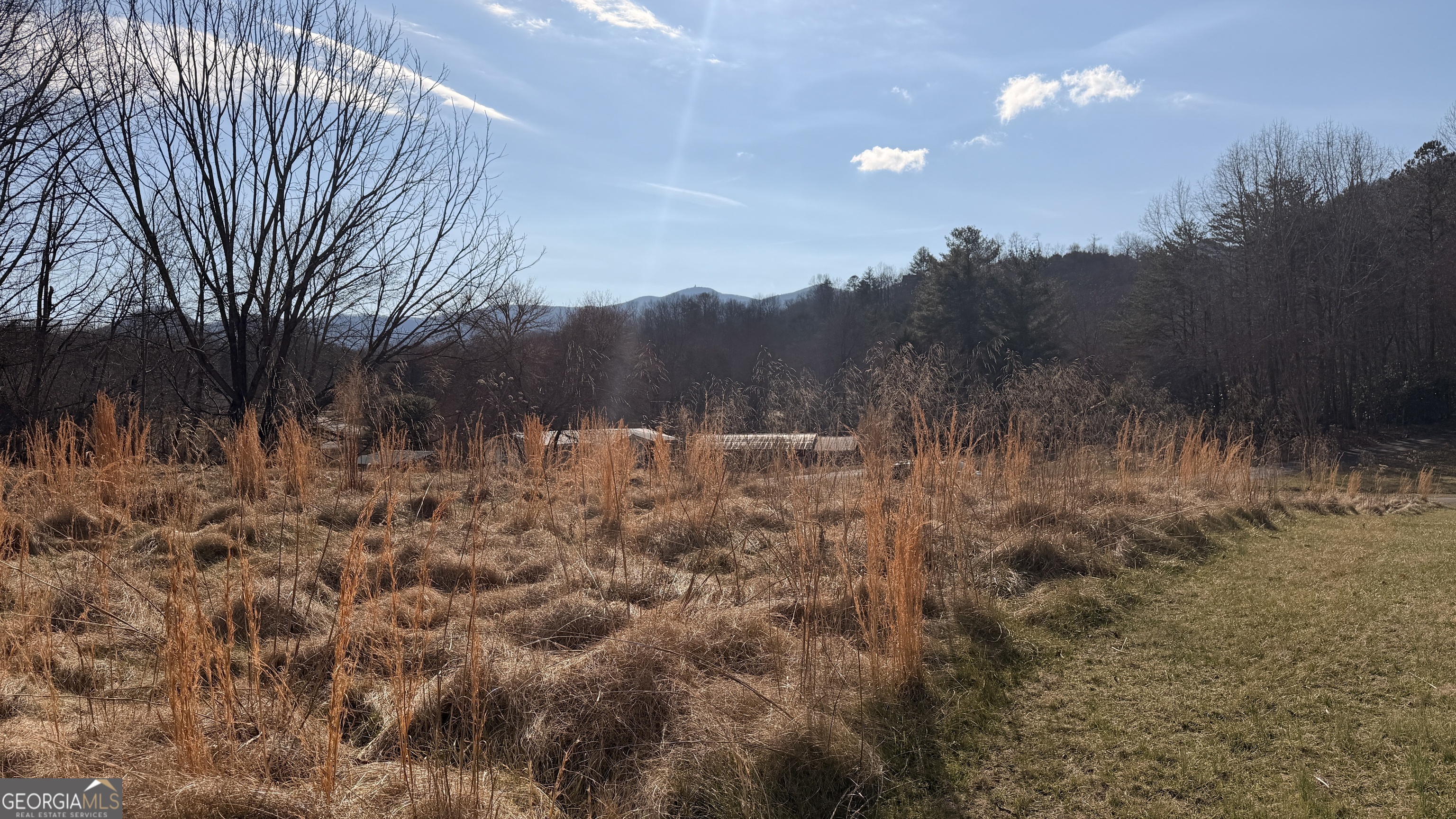 2402 Little John Lane