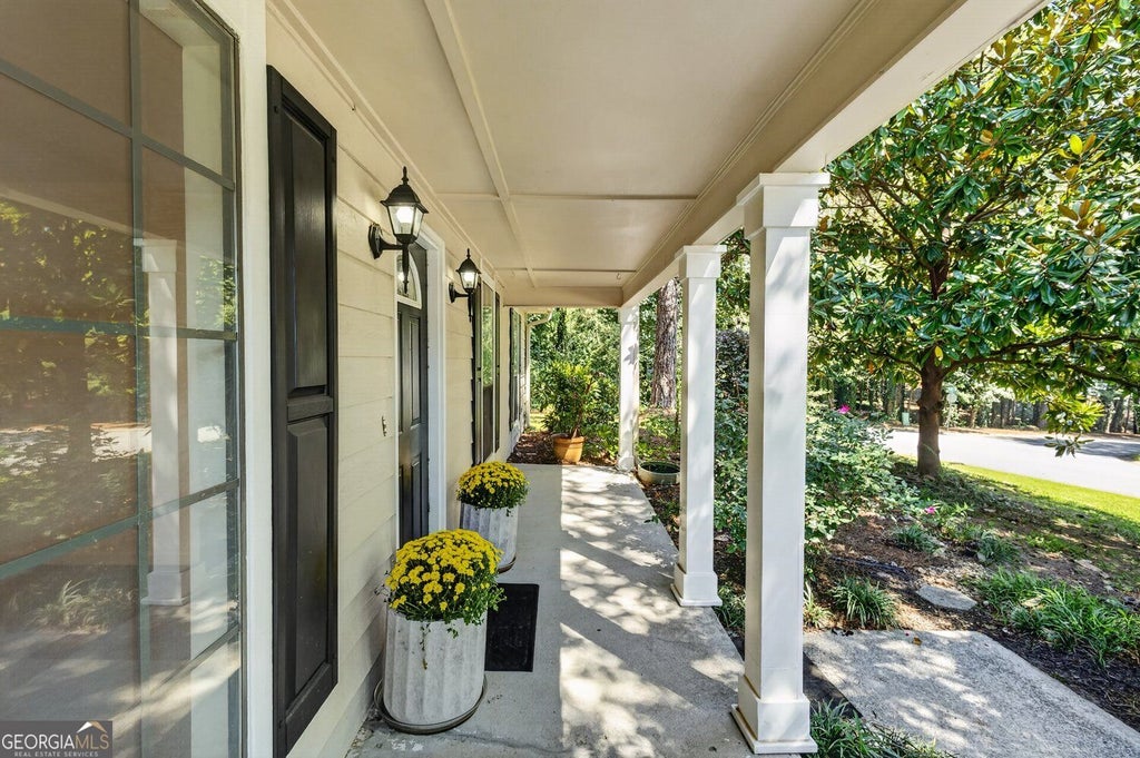 Photo of 850 The Cir, Lawrenceville, GA 30043 (MLS # 10849391)