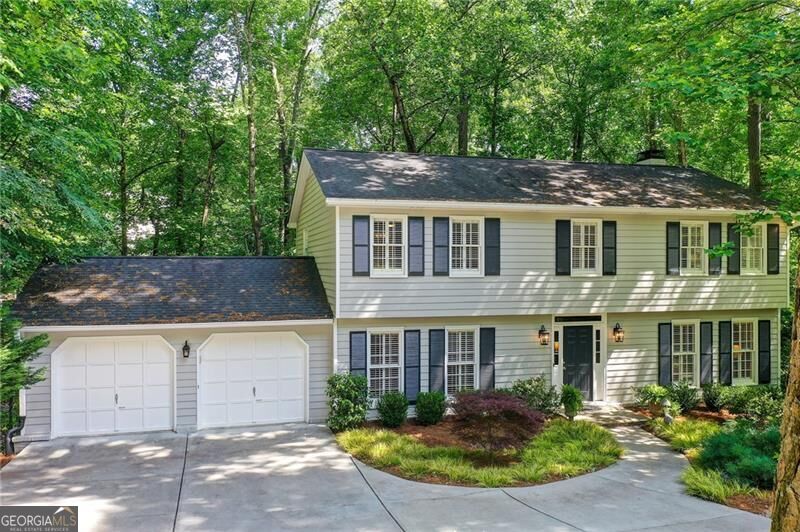 Photo of 635 Winding Creek Court, Sandy Springs, GA 30328 (MLS # 10836495)
