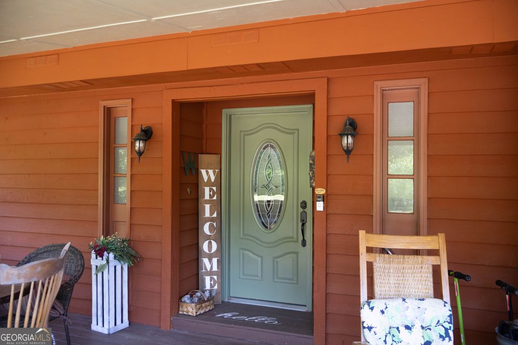 Photo of 179 Country Walk, Cleveland, GA 30528 (MLS # 10766054)