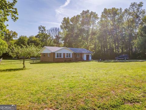 Photo of 125 Clairmont Drive, Calhoun, GA 30701 (MLS # 10736301)