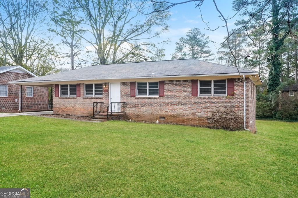 Photo of 1320 N Cherokee Avenue, Griffin, GA 30224 (MLS # 10656905)