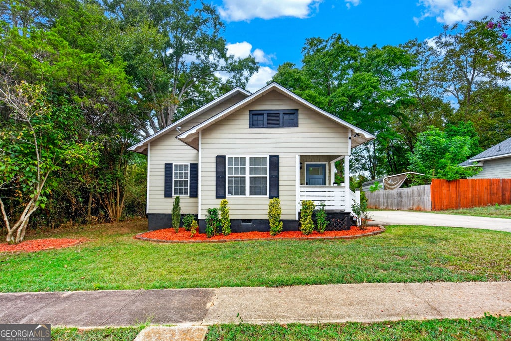 Photo of 520 Jefferson Street, Lagrange, GA 30240 (MLS # 10869897)