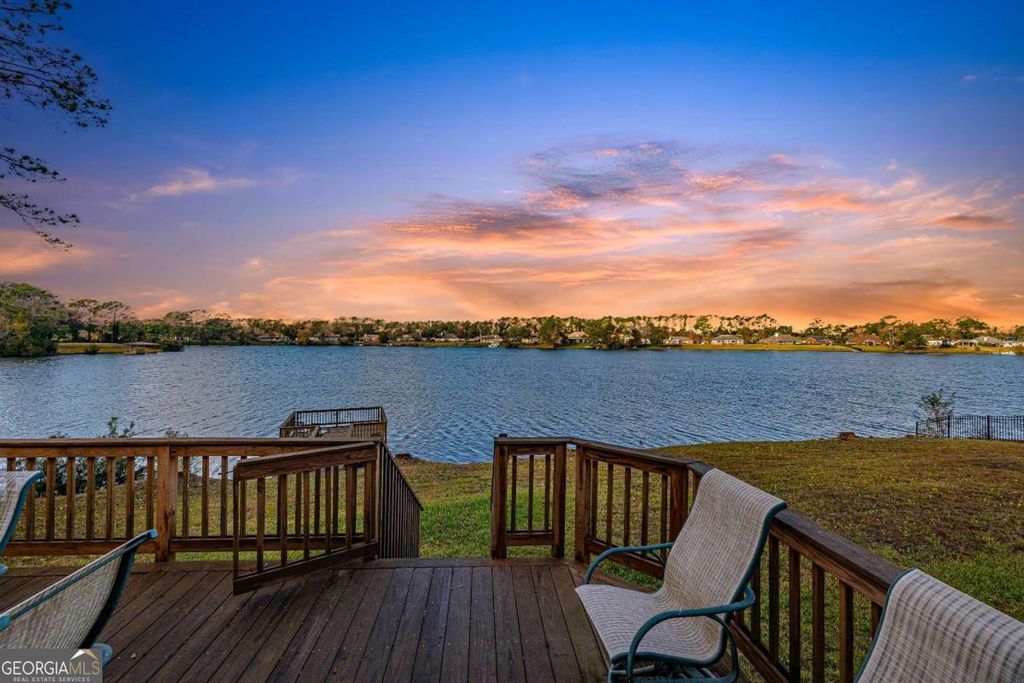 Photo of 2115 Charing, Brunswick, GA 31525 (MLS # 10656038)