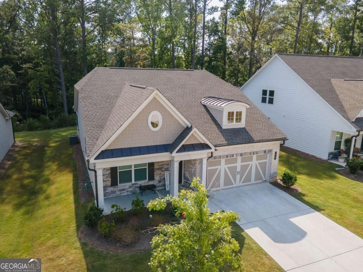 54 Airmont DR