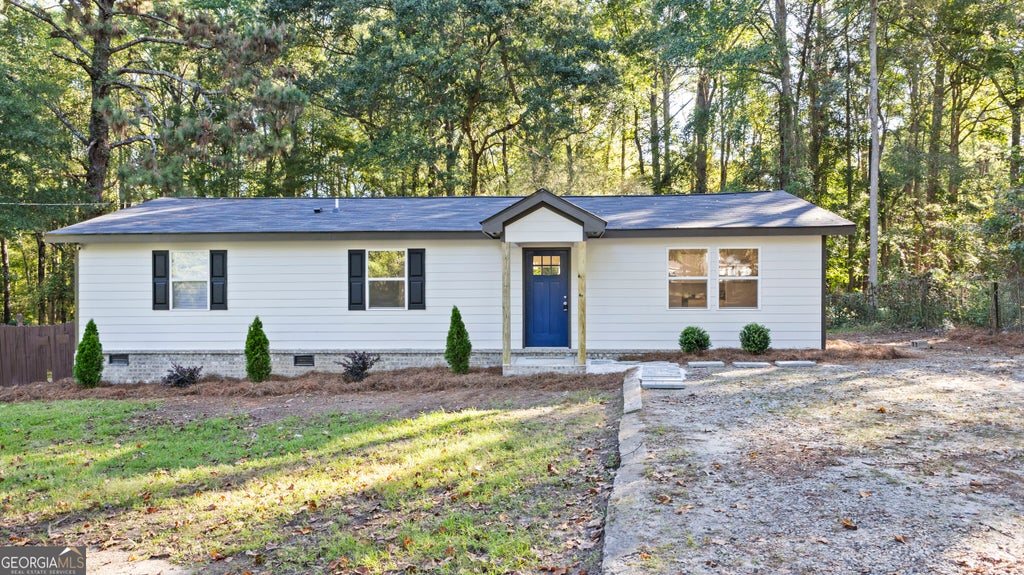 Photo of 12 Briarcliff Road, Griffin, GA 30223 (MLS # 10856058)