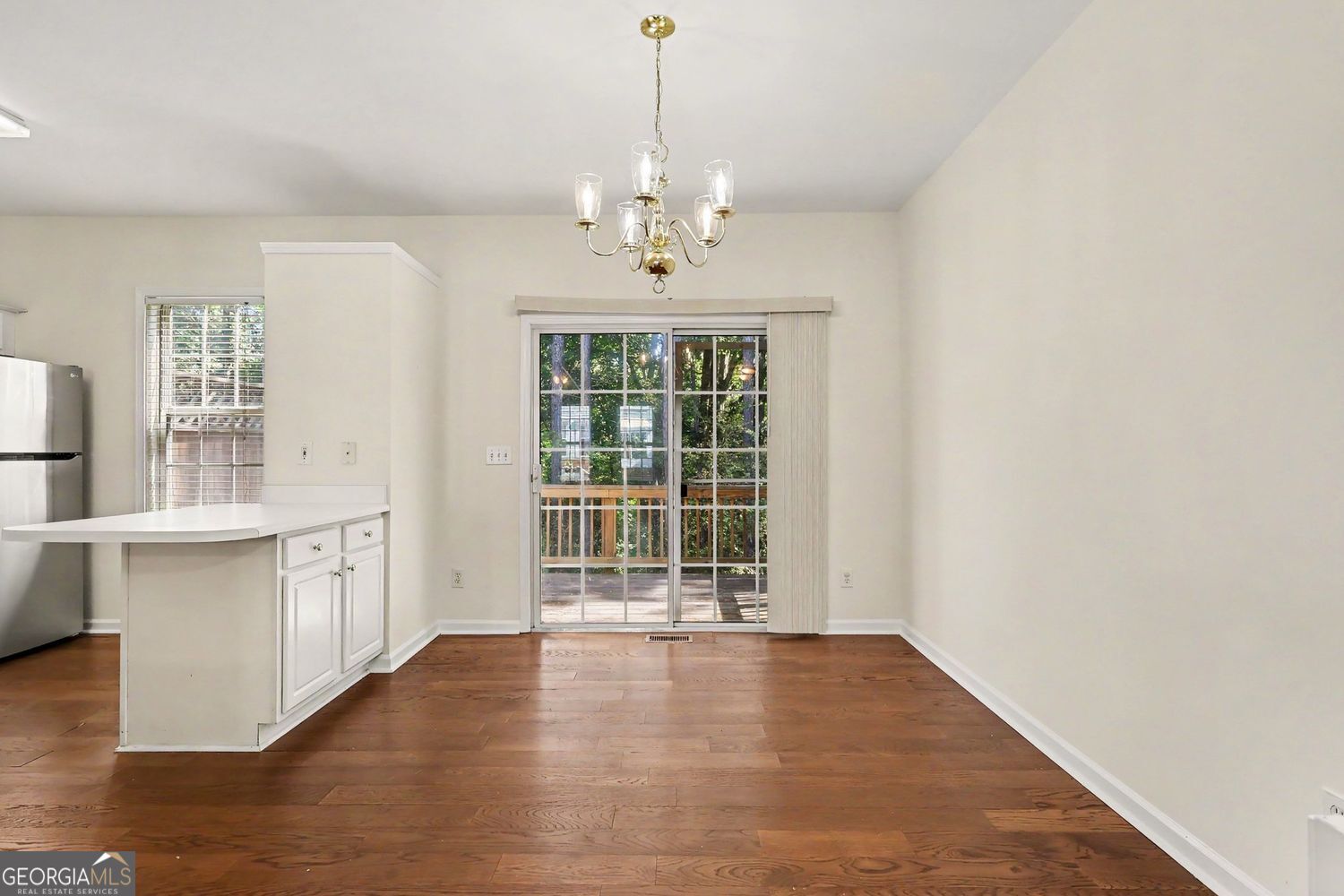 4001 Howell Park RD