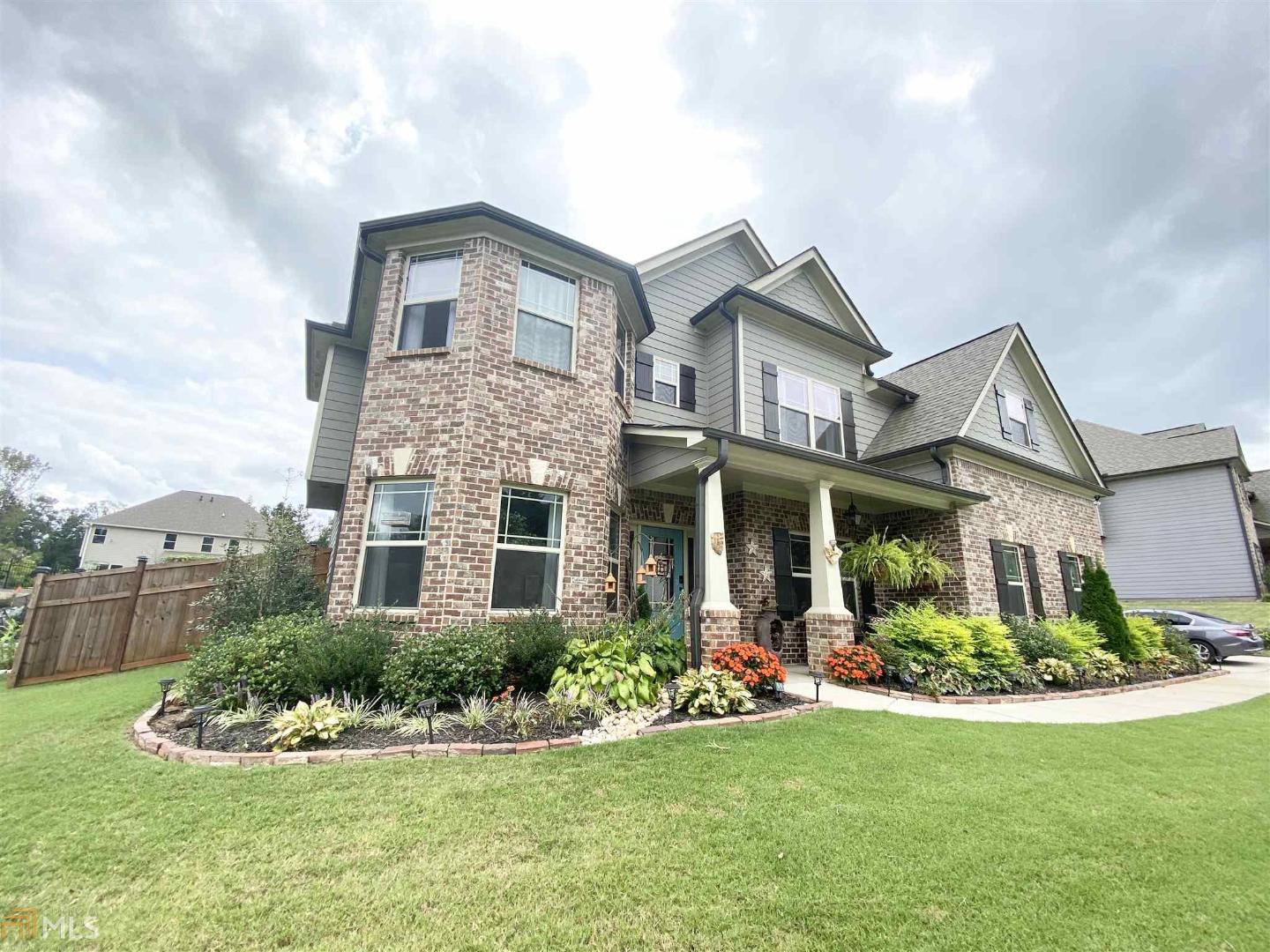 The Heritage At Jefferson - Residential