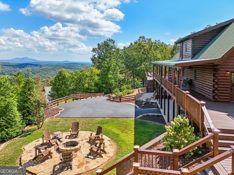 A home in Dahlonega