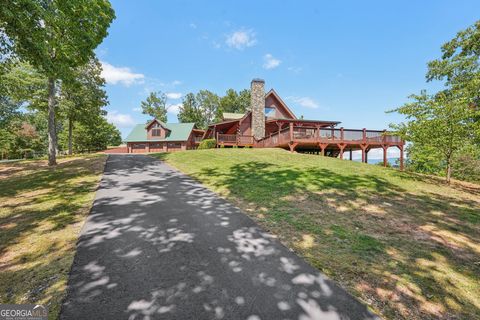 A home in Dahlonega