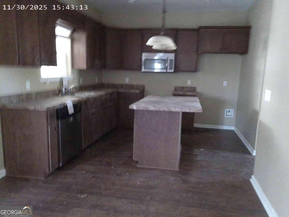 228 Cumberland Drive NE