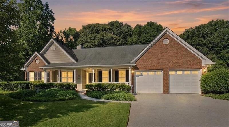 295 Glenn Eagles WAY