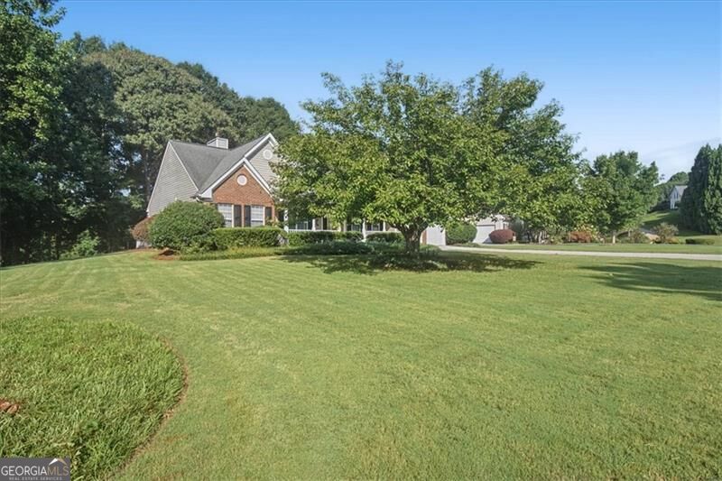 295 Glenn Eagles WAY