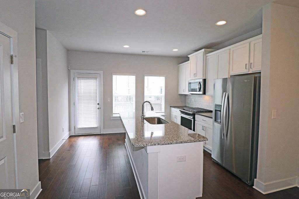 2163 Wiggins WALK