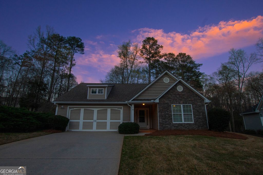 Photo of 1029 Stone Creek Lane, Monroe, GA 30655 (MLS # 10715381)