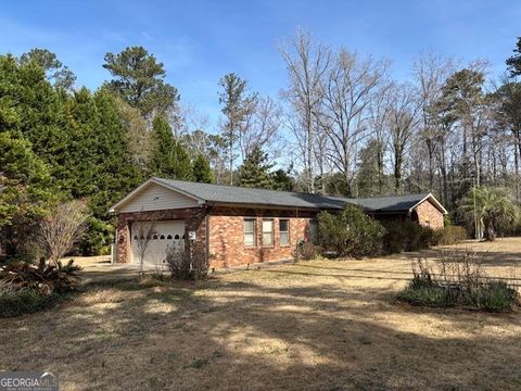 Photo of 3021 Fairway Drive, Thomson, GA 30824 (MLS # 10698351)